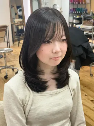ミディアム 🤍韓国ヘア/ かえで🤍のヘアスタイル