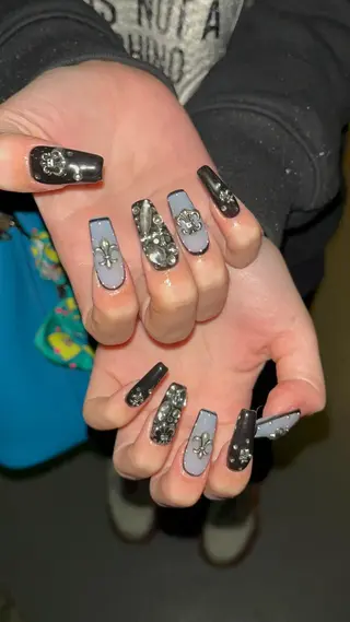 ネイル IROHA Nail 矢掛萌子のネイルデザイン