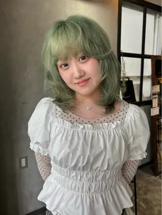 ミディアム moe🎀 透明感♡似合わせのヘアスタイル