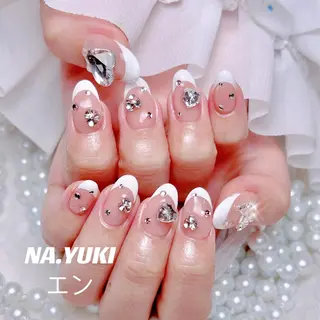 ネイル 🦋 Queenieのネイルデザイン