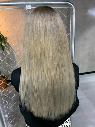 ロング 西村 雄二/エクステのヘアスタイル