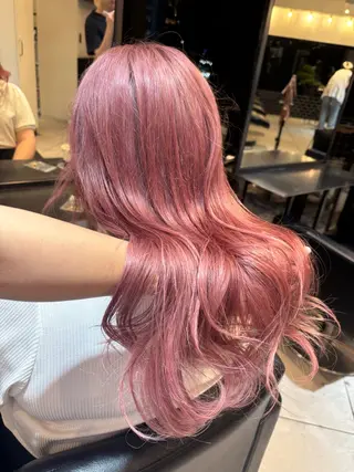 ロング 🐏YUNA＊透明感 ハイトーンカラー✨のヘアスタイル