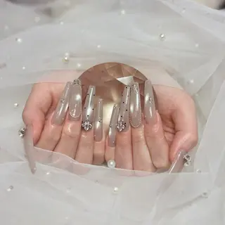 ネイル 𝐴𝑘𝑎𝑟𝑖 🤎のネイルデザイン