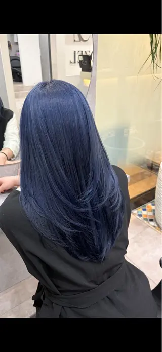 ミディアム カラー 松本 心優のヘアスタイル