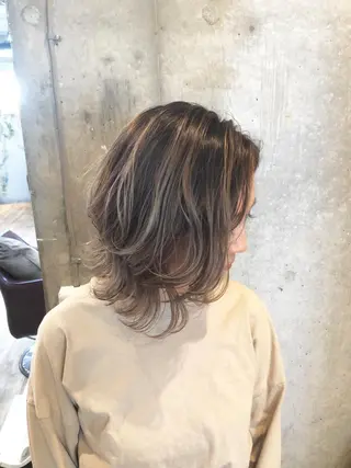 ショート カラー 増山 大起のヘアスタイル