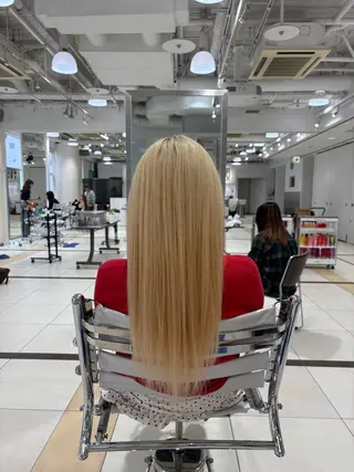 ロング 佐藤 文音のヘアスタイル