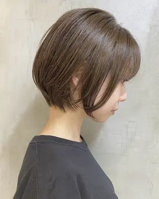 ショート カラー 似合わせひなた🐥 elima調布のヘアスタイル