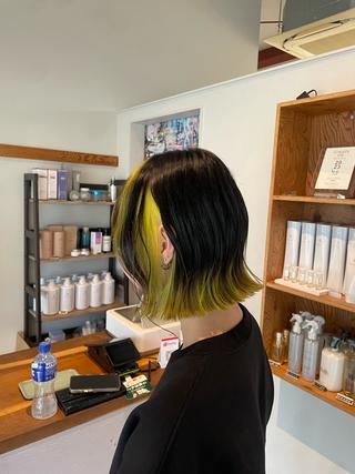 ショート カラー 林 菜穂実のヘアスタイル