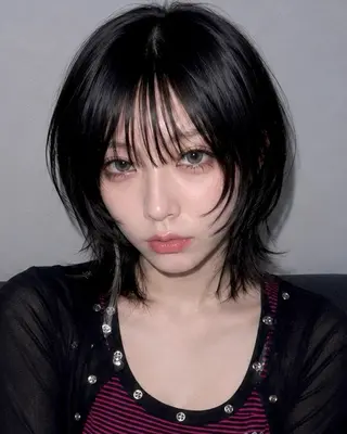 ミディアム 小顔・顔まわり🦋 ウルフ❤︎ ͛めいのヘアスタイル