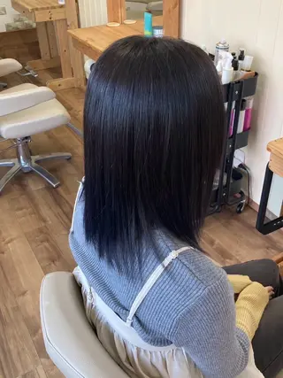 ミディアム カラー Agu hair 木間のヘアスタイル