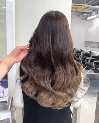 ロング カラー 宮嶋 蓮のヘアスタイル