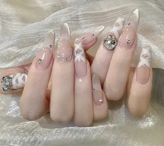 ネイル D-BEAUTY Nailsalonのネイルデザイン