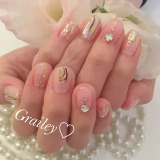 ネイル Grailey nail salonのネイルデザイン