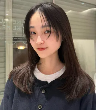 セミロング mei 🌔 似合わせヘルシーヘアのヘアスタイル