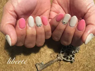 ネイル liberté (リベルテ)のネイルデザイン