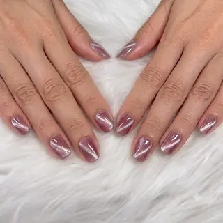 ネイル LAVISH sakiのネイルデザイン