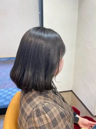 ミディアム カラー サプリームヘア 飯田みち瑠のヘアスタイル