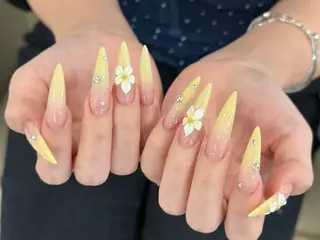 ネイル Eli Muse 新宿ネイルのネイルデザイン