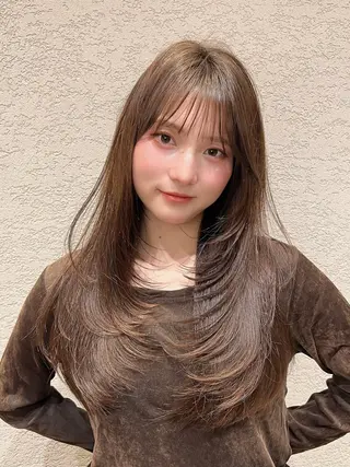ロング カラー 興津/韓国レイヤー ダブルカラー美髪縮毛のヘアスタイル