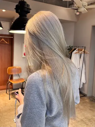 セミロング カラー 複雑履歴/ レイヤー/ハッシュのヘアスタイル