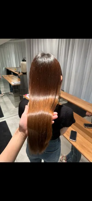 ロング 渡邉 玲音のヘアスタイル