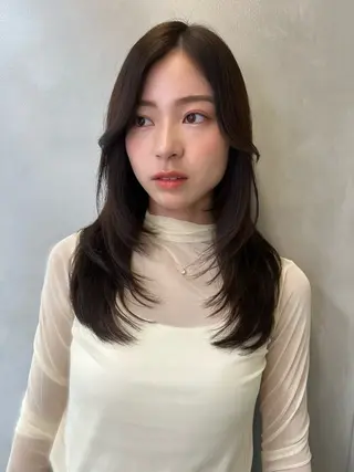 セミロング カラー ヘアアレンジ 🔶似合わせセンター パート/ヤス🔶のヘアスタイル