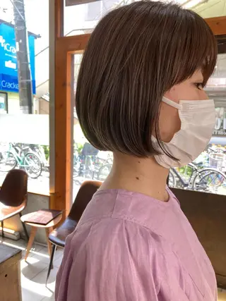 ショート カラー 金子 歩実のヘアスタイル