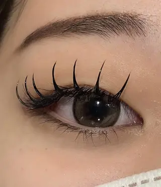 マツエク・マツパ PEEKABOOアイ 梅田/備後屋ビル4Fのマツエク・マツパデザイン