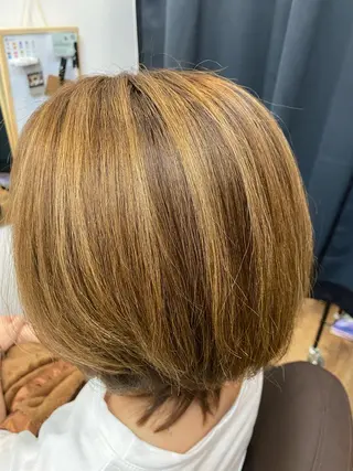 ショート カラー 河内山本駅近く エム ウォークのヘアスタイル
