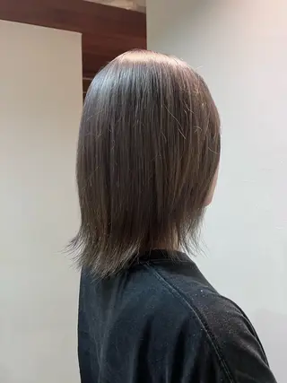 ミディアム あいこ .のヘアスタイル