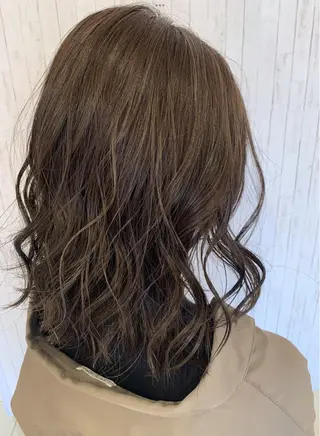 セミロング カぺリベラ 香里園店のヘアスタイル
