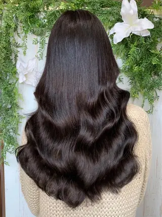 ロング 大阪レミーエクステ チビ編み込みのヘアスタイル
