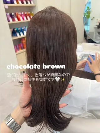 セミロング カラー 🤍髪質改善/酸熱× 艶カラー🤍🫧リサのヘアスタイル