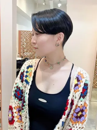ショート カラー 川間 将彦のヘアスタイル