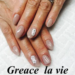 セミロング カラー パーマ ヘアアレンジ キッズ ネイル マツエク・マツパ Greace  la vieのネイルデザイン