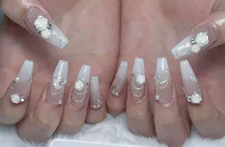 ネイル MoonNail ユリ🌸のネイルデザイン