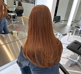 ロング ヘーゼルブラウン🤎 ゆり🫧のヘアスタイル