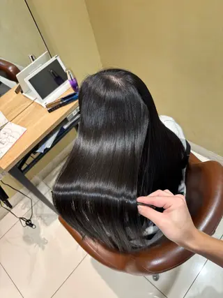 ロング カラー 🩵レイヤー✖︎ 髪質改善🩵リョウヤのヘアスタイル