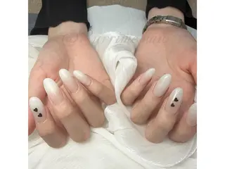 ネイル 鹿取 春子Teamのネイルデザイン