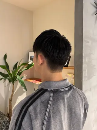 メンズ KAREN（ému） 伏見/カットモデルのヘアスタイル