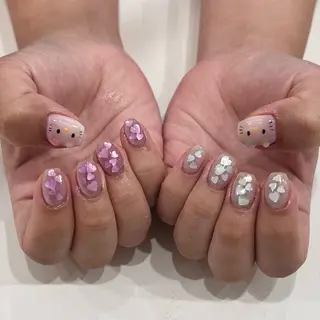 ネイル SHIORI🐈⬛ 韓国⌇ワンホンネイルのネイルデザイン