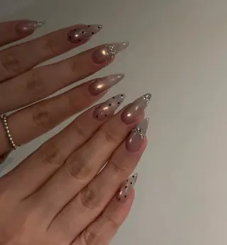 ネイル NiJi Nailsのネイルデザイン