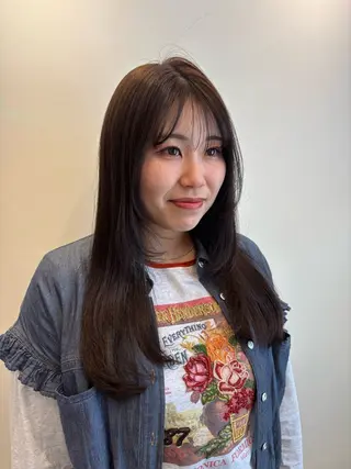 セミロング KAREN(ému) 伏見/カットモデルのヘアスタイル