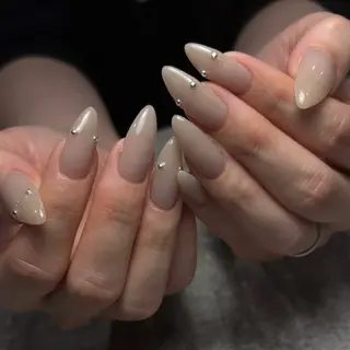 ネイル Nailsalon Lebelのネイルデザイン