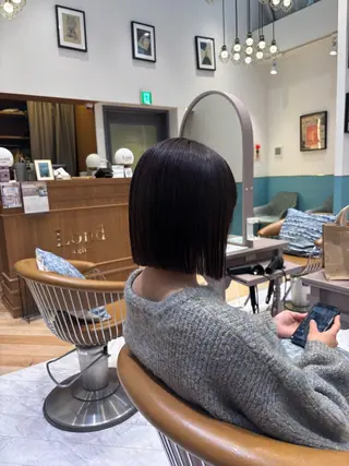 ミディアム 韓国🇰🇷ヘア／ ハッシュレイヤーのヘアスタイル