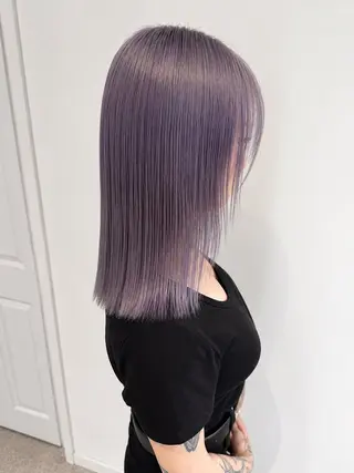 ミディアム カラー 唐澤 千尋のヘアスタイル