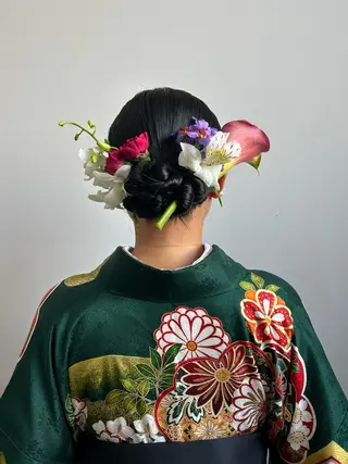 ロング ヘアアレンジ AKO .のヘアスタイル