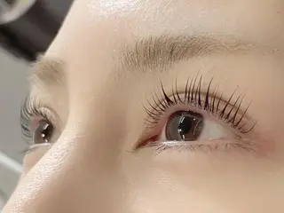 マツエク・マツパ 🔰Eye Risの眉毛・アイブロウイメージ