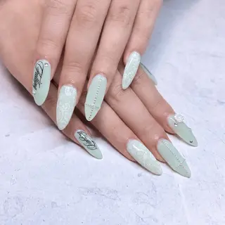 ネイル pivo nail salonのネイルデザイン