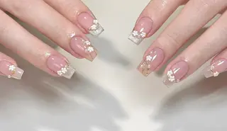 ネイル エリ🫧 nail池袋東口のネイルデザイン